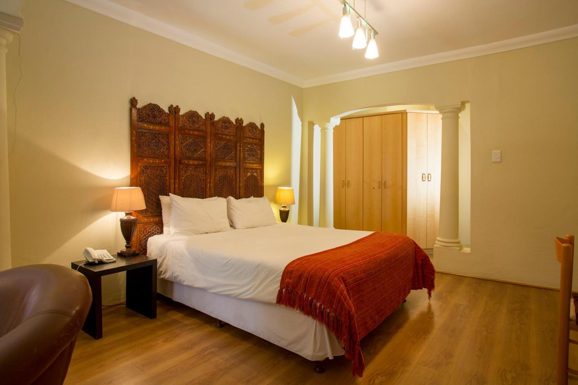 Bed & Breakfast The Country 3*